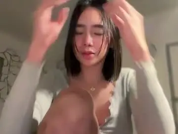 Chaturbate Live Sex Cam of yowginethegreat