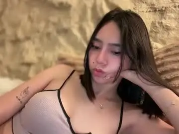 Chaturbate Sex Cam of yowginethegreat