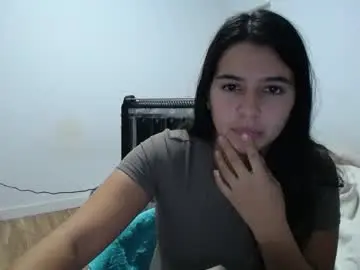Chaturbate Free Porn Cam of costantine_helena24