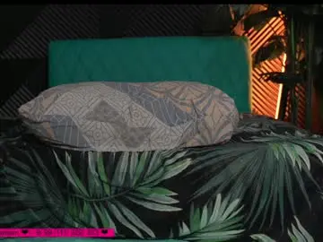 Chaturbate Live Sex Cam of homehornyeva