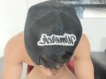Chaturbate Sex Cam of rocco_gym