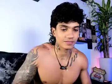 Chaturbate Nude Webcam of aress444