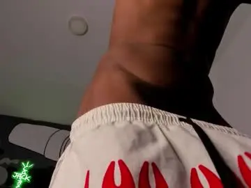 Chaturbate Free Porn Cam of bryxxxon1