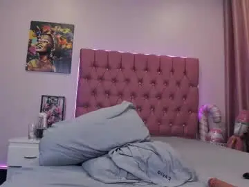 Chaturbate Adult Video Chat of mazeekiin