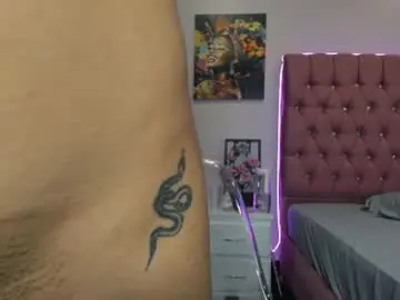 Chaturbate Adult Video Chat of mazeekiin