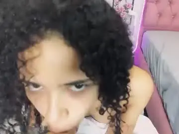 Chaturbate Free Porn Cam of mazeekiin