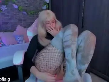 Chaturbate Live Porn of isa_sofia1