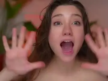 Chaturbate Nude Webcam of mia_dynasty