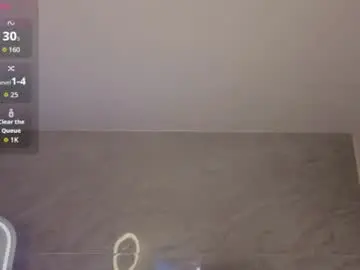 Chaturbate Live Sex Cam of caroline_1s