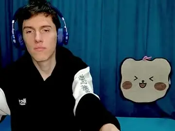 Chaturbate Sex Cam of goodboyluca