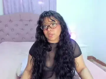 Chaturbate Nude Webcam of latinabombsheell
