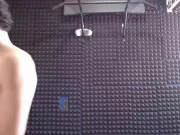 Chaturbate Sex Cam of mr_lollipop77