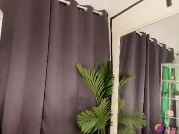 Chaturbate Sex Cam of emma_backer_