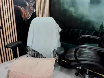 Chaturbate Watch Live Sex Cams of fireflowers_