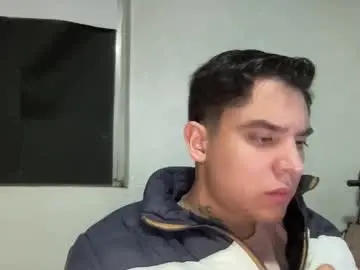 Chaturbate Live Sex Cam of garypinepineapple