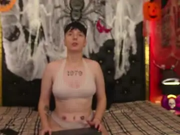 Chaturbate Free Live Porn of lunadevill