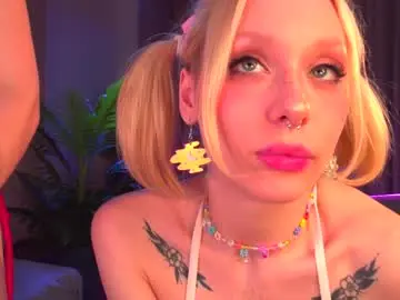 Chaturbate Free Live Porn of nikkisilk