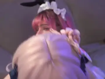 Chaturbate Live Sex Cam of nikkisilk