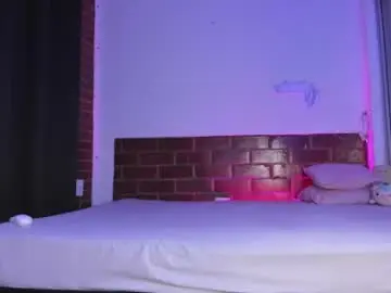 Chaturbate Free Live Porn of emmaclark_1