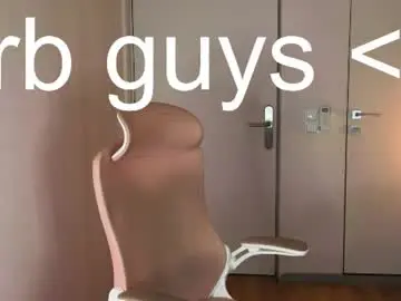 Chaturbate Sex Cam of whiteskyy_