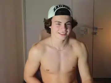 Chaturbate Live Sex of whiteskyy_