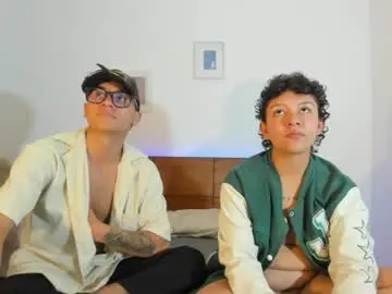 Chaturbate Live Sex Cam of kade_demi