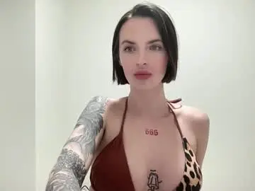 Chaturbate Adult Video Chat of 1dove