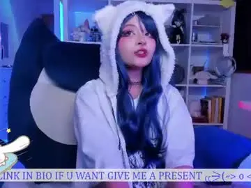 Chaturbate Live Sex Cam of _heavenly_blue_