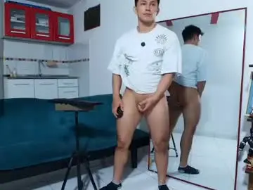 Chaturbate Live Porn of jacques_cardiet