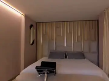 Chaturbate Best live sex cam show of bellarosex1