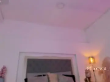 Chaturbate Live Sex Cam of mara_martinez