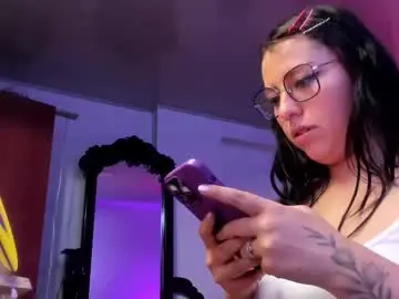 Chaturbate Live Sex Cam of nataliasweet98
