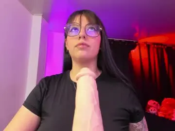 Chaturbate Nude Webcam of nataliasweet98