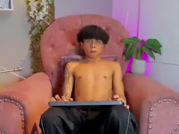 Chaturbate Free Porn Cam of _taylor_black
