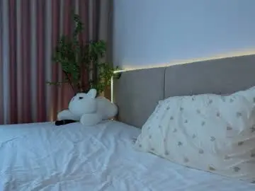 Chaturbate Best live sex cam show of adelia_ntmu