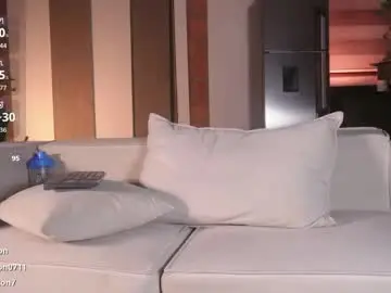 Chaturbate Live Sex Cam of chris_morton