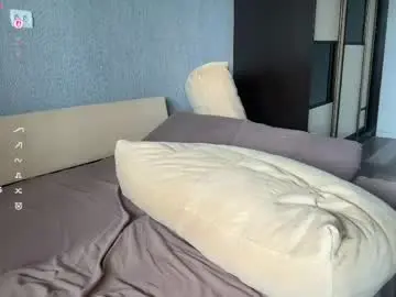 Chaturbate Live Porn of louveniakortright