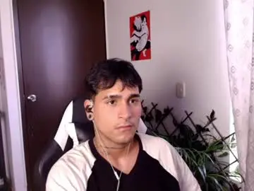 Chaturbate Best live sex cam show of chriss_wg_
