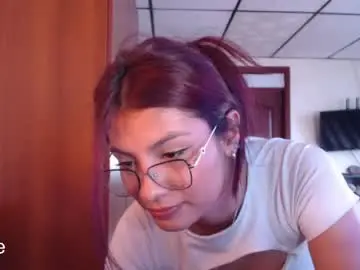 Chaturbate Live Sex Cam of hanna_beily