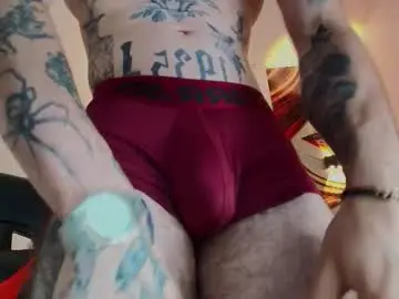 Chaturbate Nude Webcam of luke_davis01