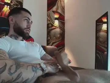 Chaturbate Live Porn of luke_davis01