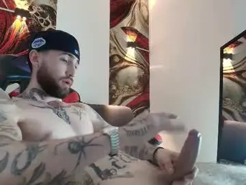 Chaturbate Best live sex cam show of luke_davis01