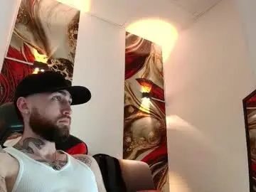 Chaturbate Best live sex cam show of luke_davis01