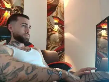 Chaturbate Best live sex cam show of luke_davis01