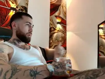 Chaturbate Sex Chat of luke_davis01