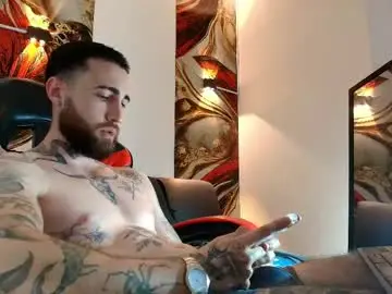 Chaturbate Live Sex of luke_davis01