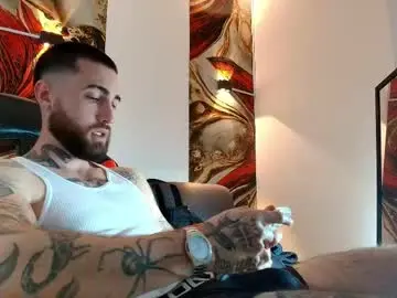 Chaturbate Sex Cam of luke_davis01