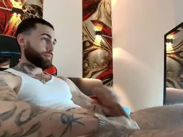 Chaturbate Adult Webcam of luke_davis01