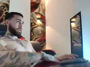 Chaturbate Nude Webcam of luke_davis01