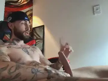 Chaturbate Watch Live Sex Cams of luke_davis01